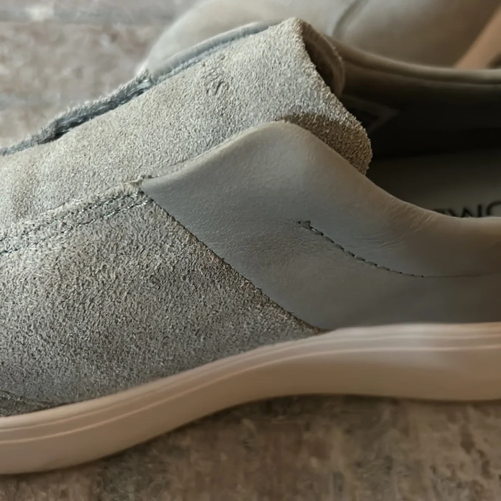 Toms Mid Gray Amber Suede Slip-on Sneakers - Picture 4 of 6
